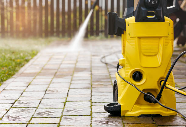 Best Driveway Pressure Washing  in Maine, WI